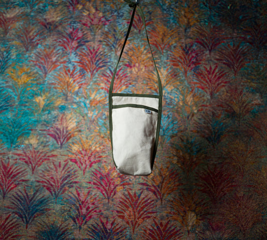 Bolso Lona Cruda con Borde Verde – Diseño Experimental