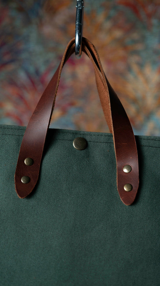 Bolso Tote Verde Oliva con Broches