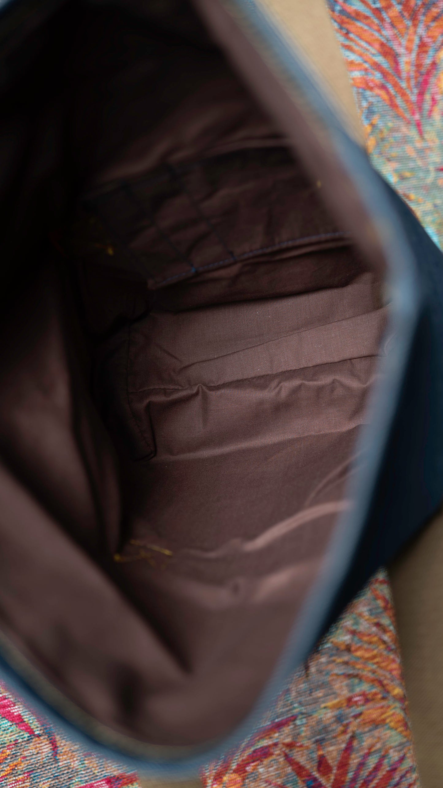 Bolso Tote de Mezclilla Reciclada – Diseño Experimental